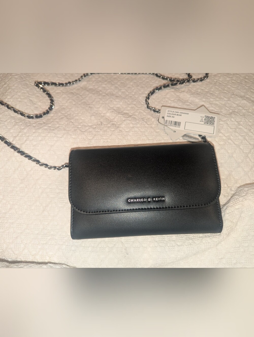 Charles & Keith Black Chain-Link Crossbody Wallet